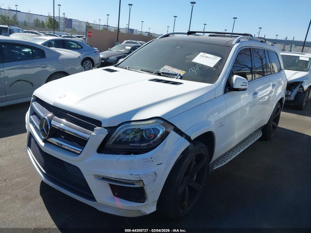 44305727 :رقم المزاد ، 4JGDF7EE3GA670753 vin ، 2016 Mercedes-benz Amg Gl 63 4matic مزاد بيع