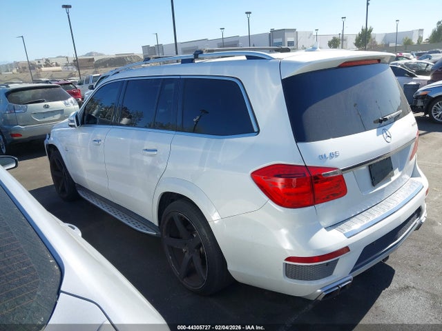 44305727 :رقم المزاد ، 4JGDF7EE3GA670753 vin ، 2016 Mercedes-benz Amg Gl 63 4matic مزاد بيع