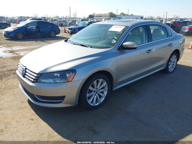 2012 VOLKSWAGEN PASSAT 1VWBN7A38CC076285 Photo 1