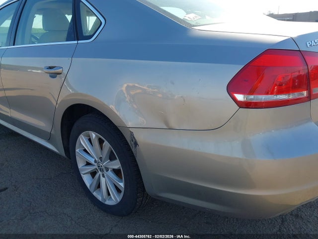 2012 VOLKSWAGEN PASSAT 1VWBN7A38CC076285 Photo 5