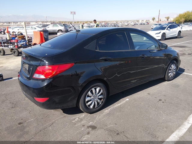 2017 HYUNDAI ACCENT KMHCT4AEXHU172591 Photo 3