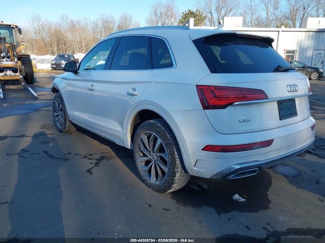 2023 AUDI Q5 WA1EAAFY2P2120249 Photo 2