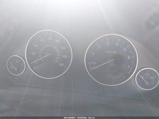 2015 Bmw 328i Xdrive მანქანა იყიდება აუქციონზე, vin: WBA3B5G53FNS13068, აუქციონის ნომერი: 44305831