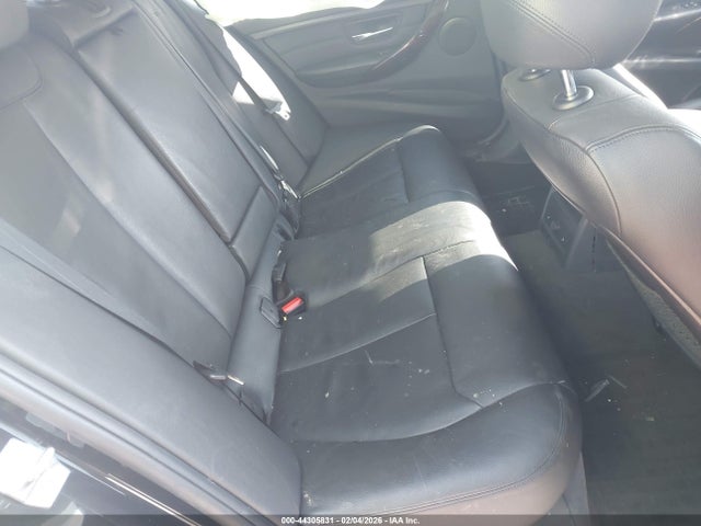 2015 Bmw 328i Xdrive მანქანა იყიდება აუქციონზე, vin: WBA3B5G53FNS13068, აუქციონის ნომერი: 44305831