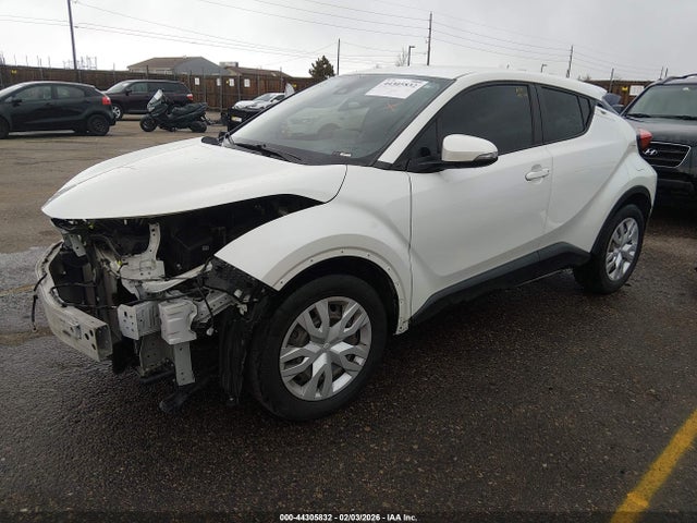 2021 TOYOTA C-HR NMTKHMBX4MR127533 Photo 1