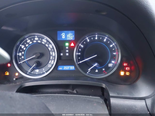 44305841 :رقم المزاد ، JTHBF5C21B5139172 vin ، 2011 Lexus Is 250 مزاد بيع
