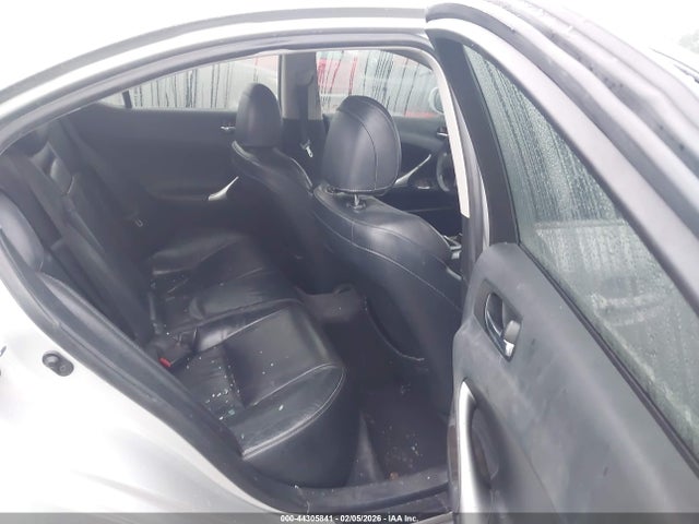 44305841 :رقم المزاد ، JTHBF5C21B5139172 vin ، 2011 Lexus Is 250 مزاد بيع