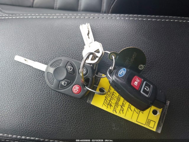 1FMCU9G94HUA97794 Ford ESCAPE SE