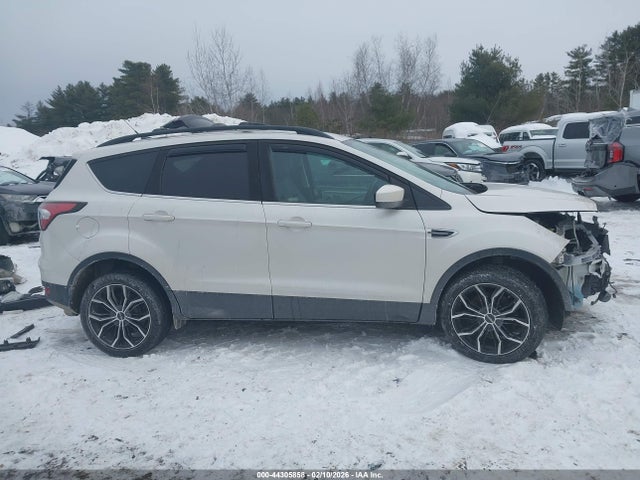 1FMCU9G94HUA97794 Ford ESCAPE SE