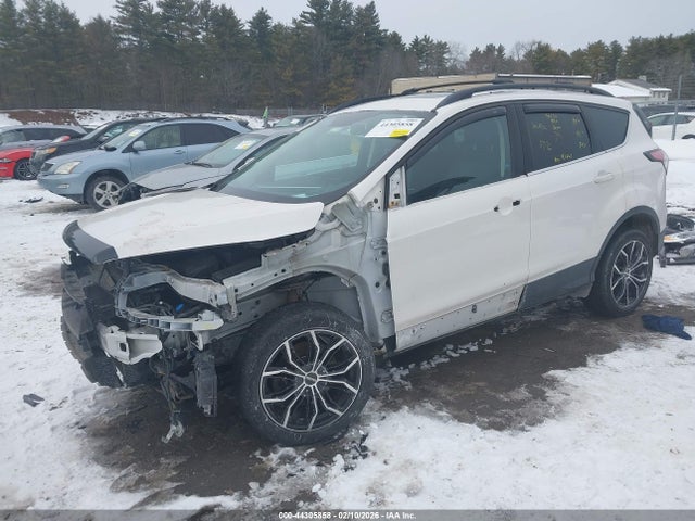 1FMCU9G94HUA97794 Ford ESCAPE SE