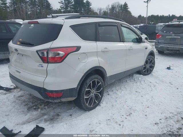 1FMCU9G94HUA97794 Ford ESCAPE SE