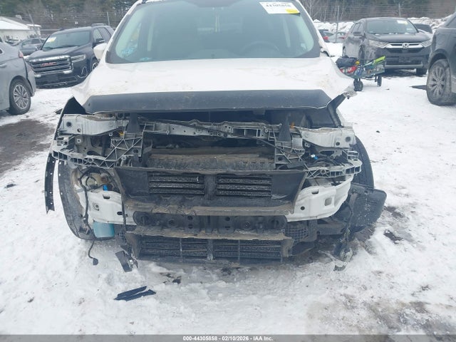 1FMCU9G94HUA97794 Ford ESCAPE SE