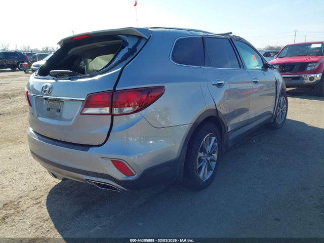 KM8SN4HFXHU248640 Hyundai Santa Fe Se