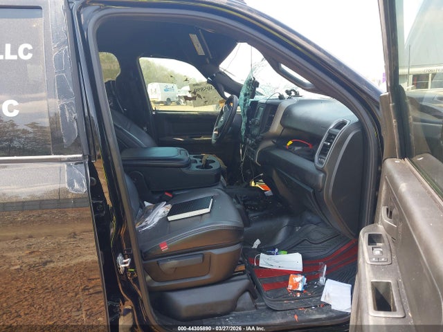 44305890 :رقم المزاد ، 3C7WRNEL7RG349832 vin ، 2024 Ram 5500 Chassis Tradesman/slt/laramie/limited مزاد بيع