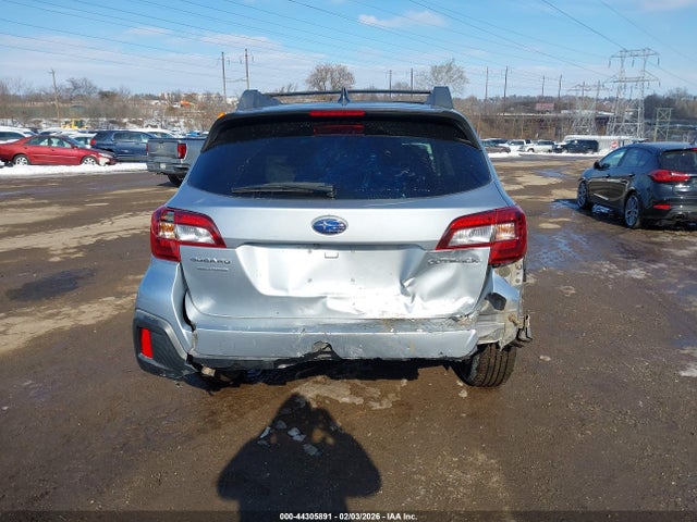 Subaru Outback 2.5i Premium 2018 4S4BSADC7J3346586 Image 17