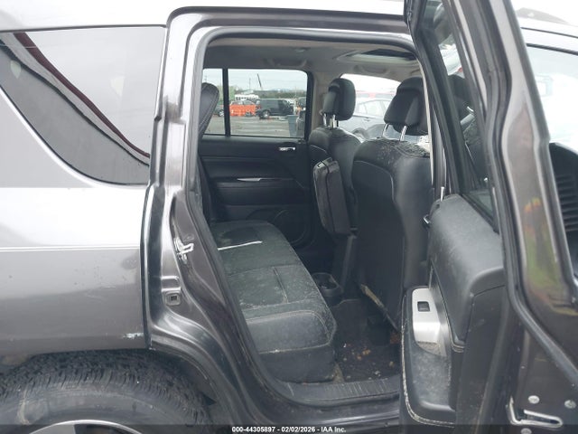 Jeep Compass High Altitude Edition 2016 1C4NJDEB6GD793277 Image 8