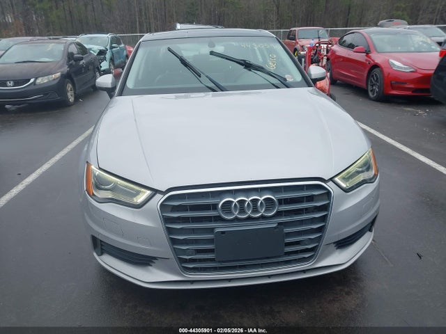 2016 Audi A3 1.8t Premium მანქანა იყიდება აუქციონზე, vin: WAUA7GFF2G1015296, აუქციონის ნომერი: 44305901