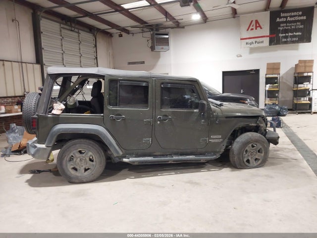 Продаж на аукціоні авто 2015 Jeep Wrangler Unlimited Sport, vin: 1C4BJWDG5FL740747, номер лоту: 44305906