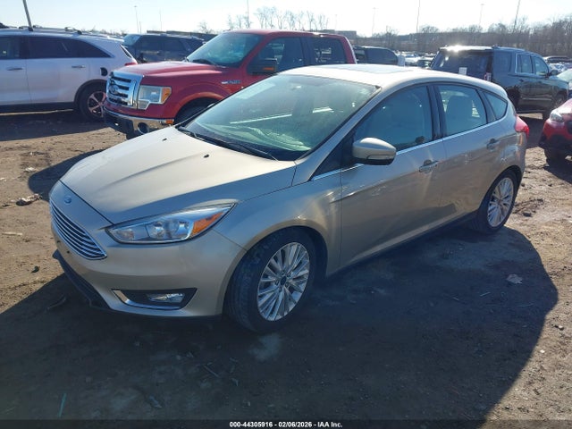 1FADP3N28JL271872 Ford Focus Titanium