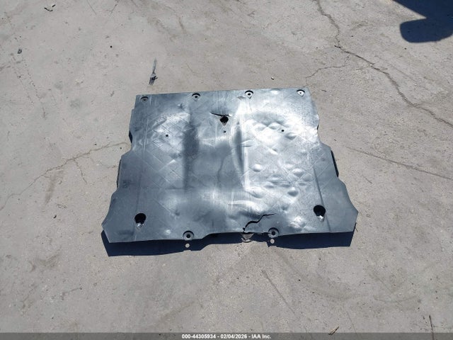 Продажа на аукционе авто 2022 Tesla Model 3 Long Range Dual Motor All-wheel Drive, vin: 5YJ3E1EB7NF230450, номер лота: 44305934