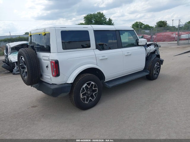 Ford Bronco Outer Banks 2025 1FMDE8BH9SLB06836 Image 4