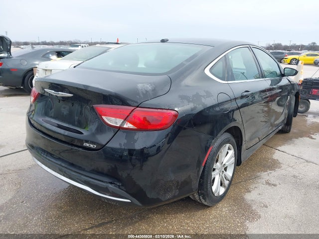 2015 Chrysler 200 Limited მანქანა იყიდება აუქციონზე, vin: 1C3CCCAB5FN679995, აუქციონის ნომერი: 44305938