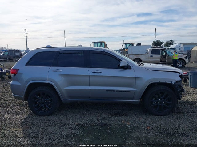 1C4RJFAG9MC566584 Jeep Grand Cherokee Laredo X 4x4