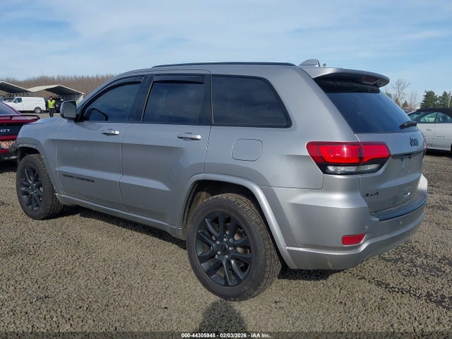 1C4RJFAG9MC566584 Jeep Grand Cherokee Laredo X 4x4