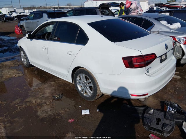 2017 VOLKSWAGEN JETTA 3VW2B7AJ4HM207824 Photo 2