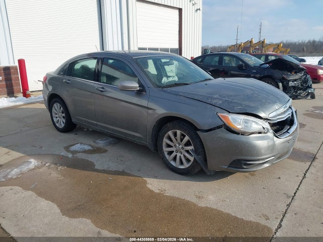 2013 CHRYSLER 200 1C3CCBBB0DN528794