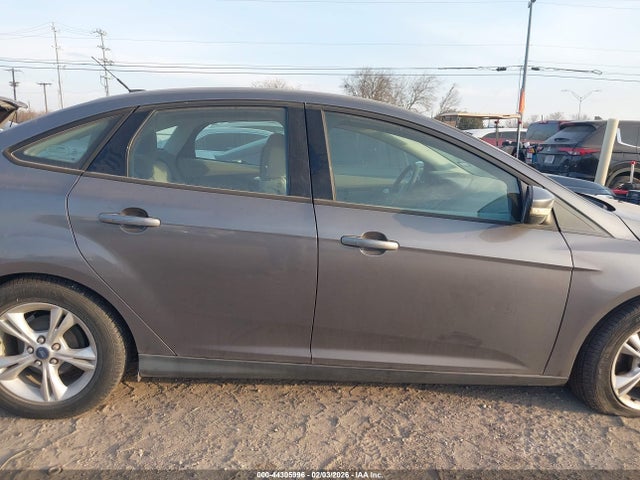 Ford FOCUS SE 2014 1FADP3F2XEL390141 Image 14