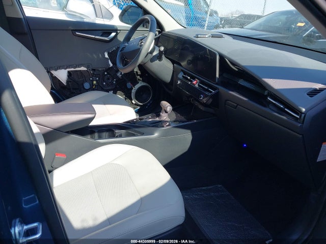 2025 Kia Niro Ex მანქანა იყიდება აუქციონზე, vin: KNDCR3LE5S5247290, აუქციონის ნომერი: 44305999