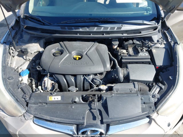 5NPDH4AE1EH518138 Hyundai ELANTRA SE