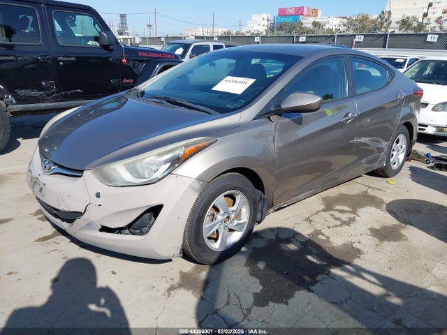 5NPDH4AE1EH518138 Hyundai ELANTRA SE
