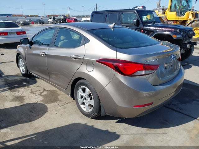 5NPDH4AE1EH518138 Hyundai ELANTRA SE