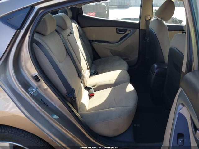 5NPDH4AE1EH518138 Hyundai ELANTRA SE