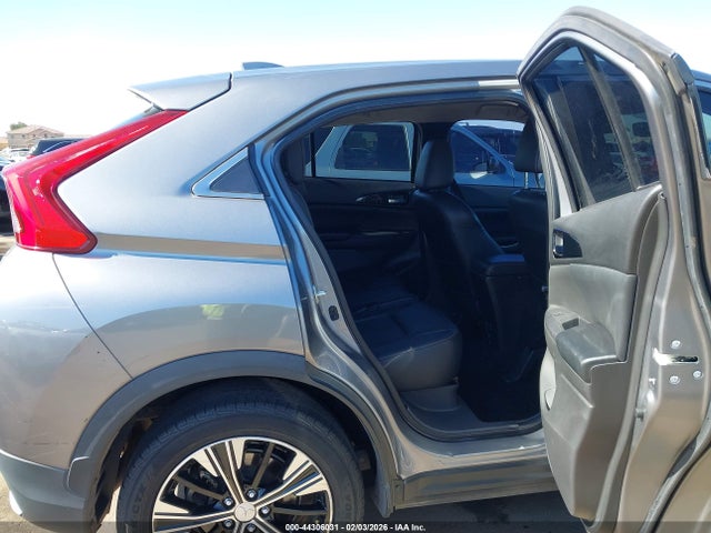 2018 MITSUBISHI ECLIPSE CROSS JA4AT5AA8JZ041323 Photo 7