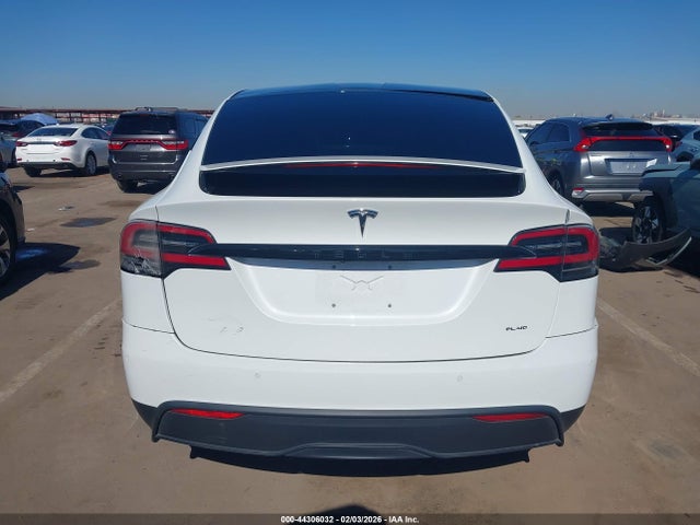 Tesla Model X Plaid Tri Motor All-wheel Drive 2022 7SAXCBE62NF332953 Image 15