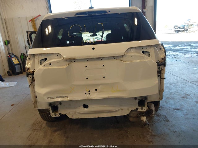 44306064 :رقم المزاد ، 1GKKNKLA4HZ162137 vin ، 2017 Gmc Acadia Sle-1 مزاد بيع