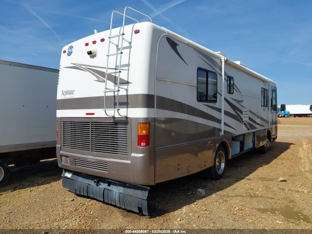 Продажа на аукционе авто 2004 Roadmaster Rail Monocoque, vin: 1RF51336141027334, номер лота: 44306067