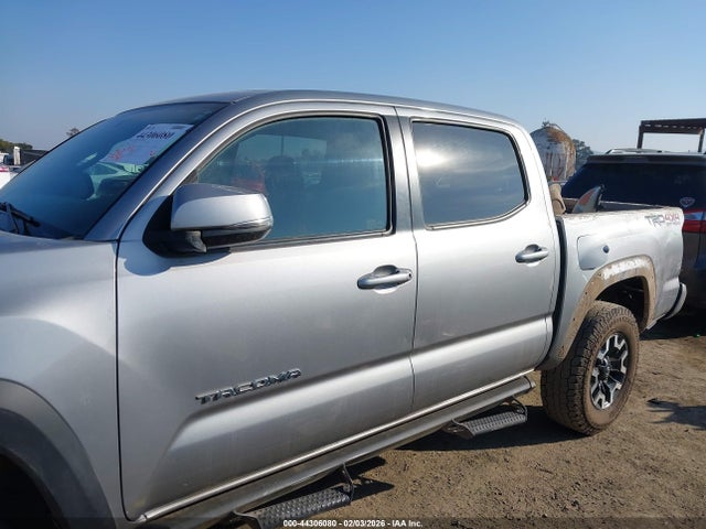 3TMCZ5AN3GM029655 Toyota Tacoma Trd Off Road