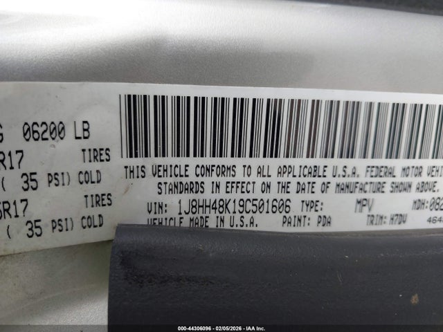 2009 JEEP COMMANDER 1J8HH48K19C501606 Photo 8