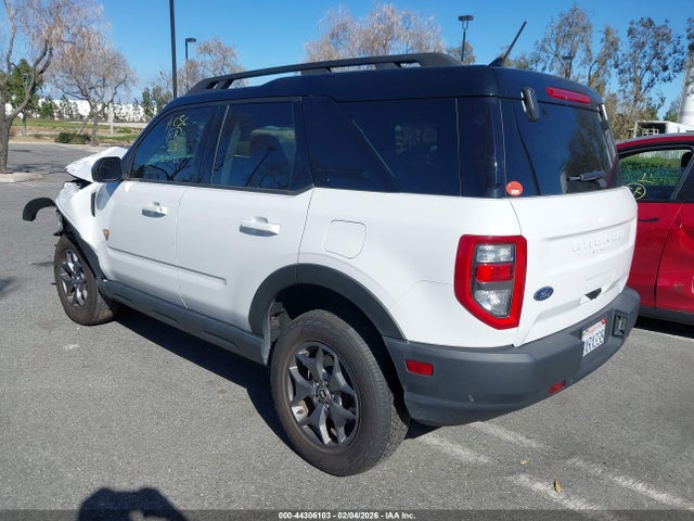Ford Bronco Sport Badlands 2021 3FMCR9D97MRA88417 Image 3