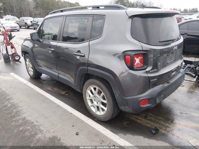 2021 JEEP RENEGADE ZACNJCBB5MPM80455 Photo 2