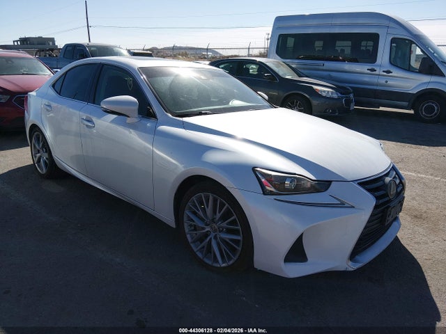2017 LEXUS IS 300 JTHCM1D20H5019194