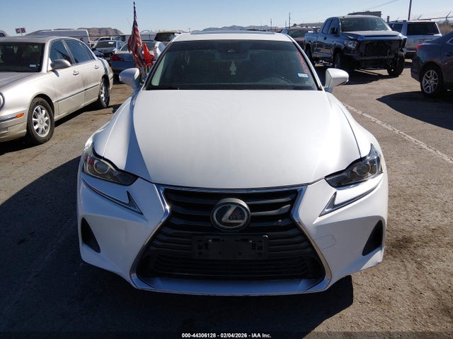 2017 Lexus Is 300 მანქანა იყიდება აუქციონზე, vin: JTHCM1D20H5019194, აუქციონის ნომერი: 44306128