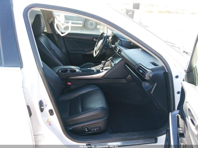 2017 LEXUS IS 300 JTHCM1D20H5019194 Photo 4