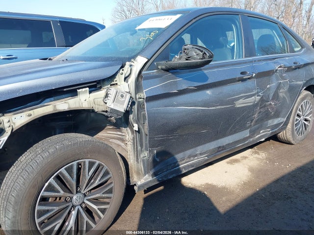 2021 VOLKSWAGEN JETTA 3VWC57BU0MM039288 Photo 5