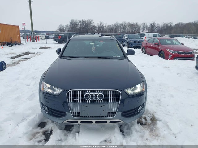 2013 Audi Allroad 2.0t Premium Plus მანქანა იყიდება აუქციონზე, vin: WA1UFAFL7DA081421, აუქციონის ნომერი: 44306157