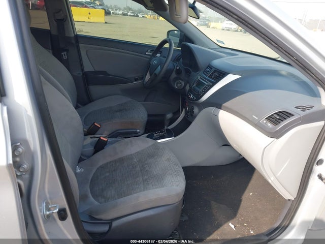 KMHCT4AE1HU188582 Hyundai ACCENT SE